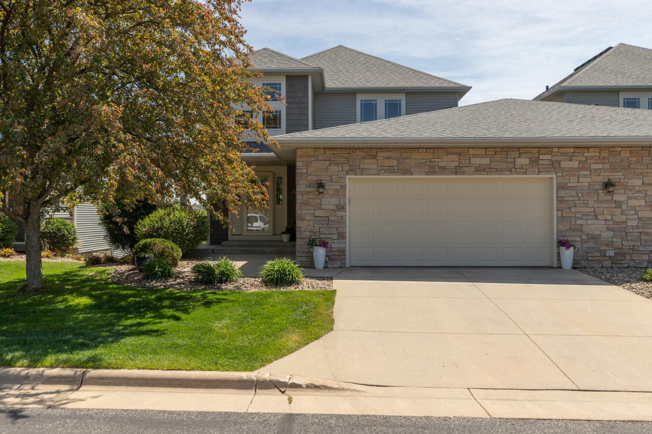 1498 Willow Point Lane Southwest Rochester, MN 55902 - Photo 2 of 57