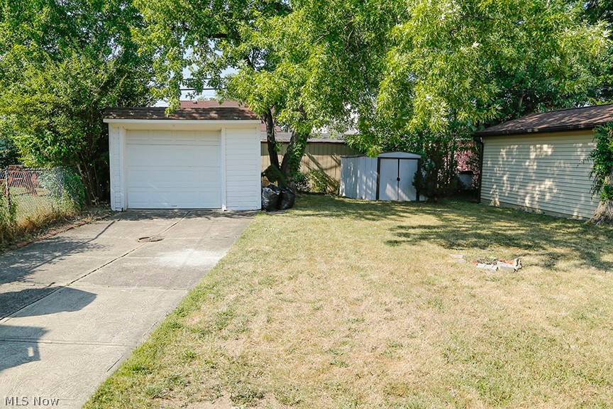 4125 Ellison Road South Euclid, OH 44121 - Photo 5 of 30