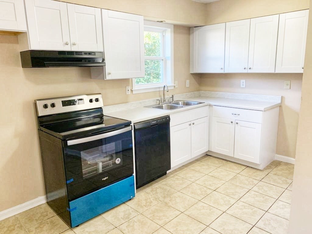 4172 Cochese Road Memphis, TN 38118 - Photo 3 of 15 Gallery Image 3