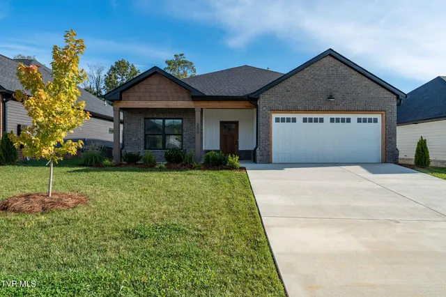 $499,000 | 200 Dry Kiln Court, Johnson City, TN 37615