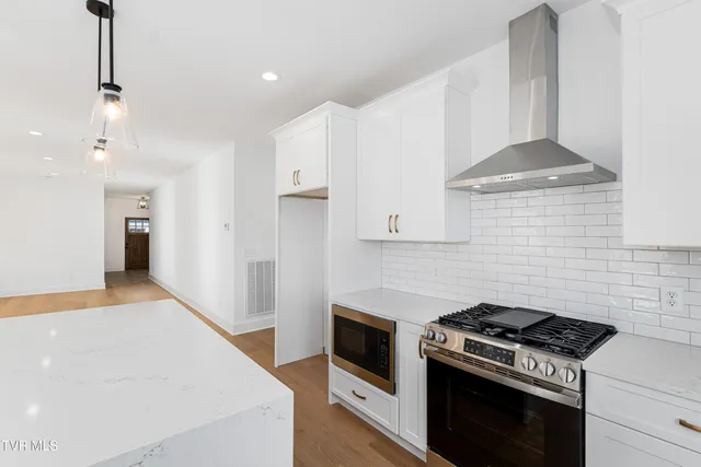 $499,000 | 200 Dry Kiln Court, Johnson City, TN 37615