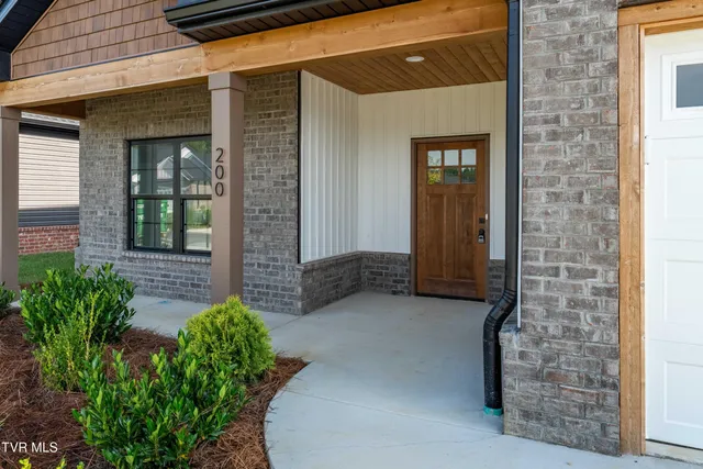 $499,000 | 200 Dry Kiln Court, Johnson City, TN 37615