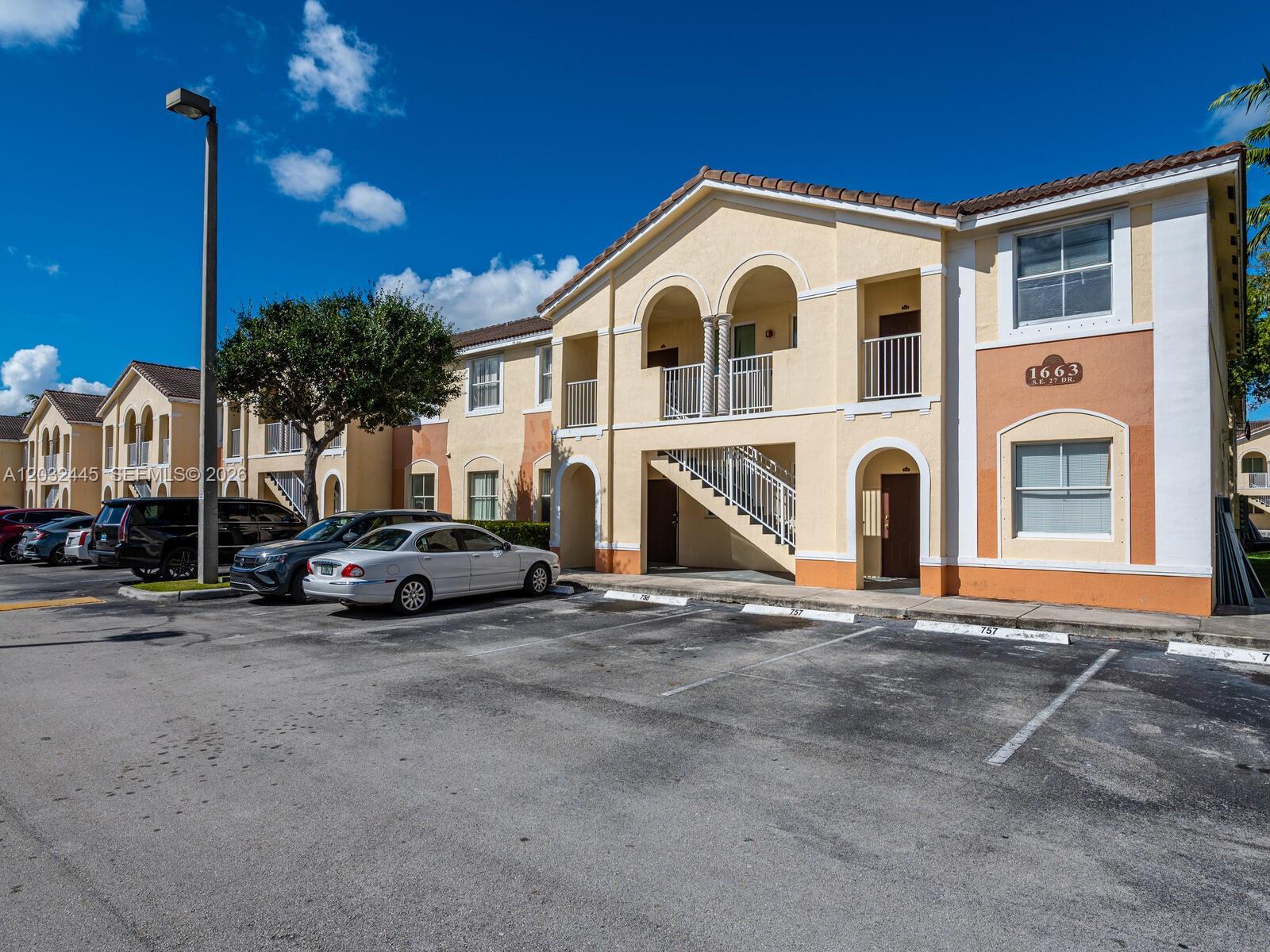 1663 Southeast 27th Drive, Unit 108 Homestead, FL 33035 - Photo 2 of 28