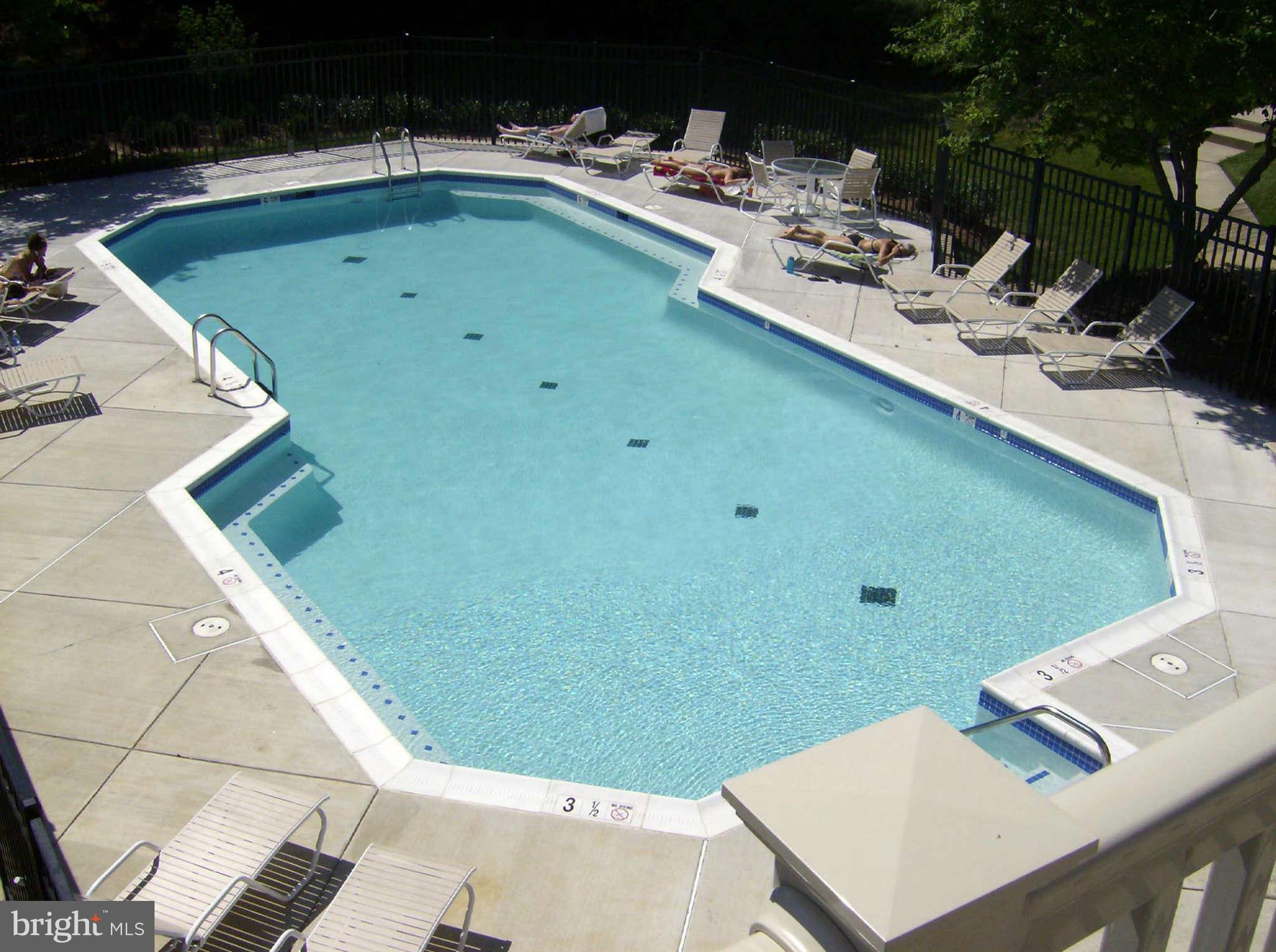 11655 Gas Light Court, Unit 11655D Reston, VA 20190 - Photo 22 of 30 Pool