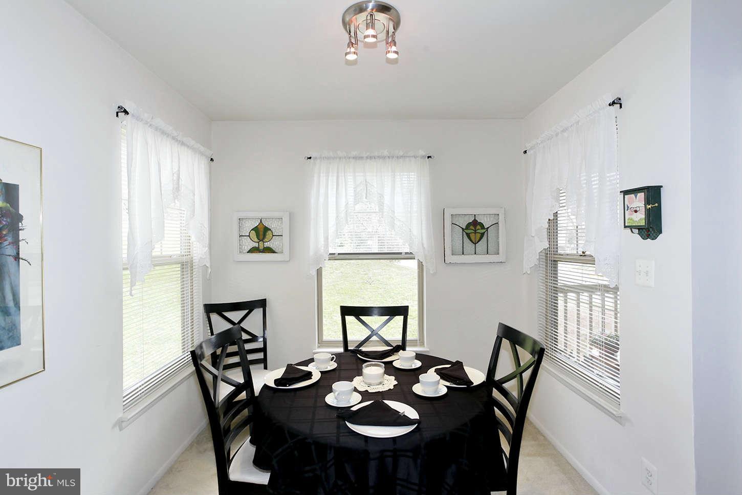 11655 Gas Light Court, Unit 11655D Reston, VA 20190 - Photo 10 of 30 Dining Room