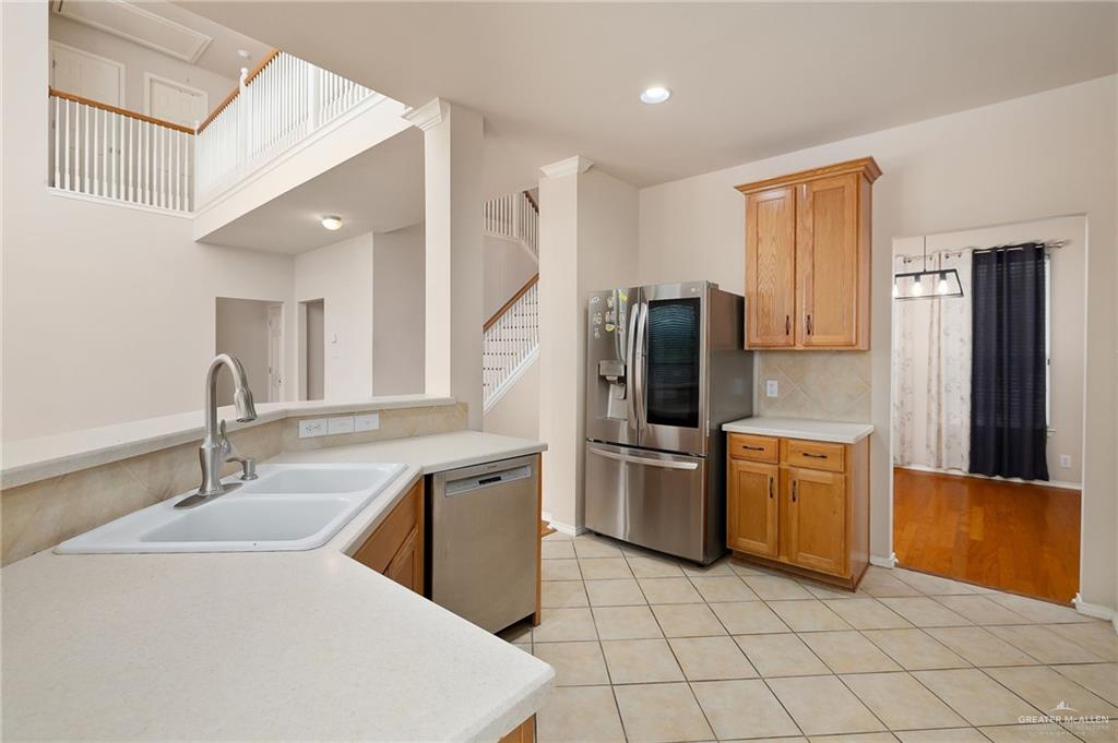 4002 Santa Olivia Street Mission, TX 78572 - Photo 6 of 21