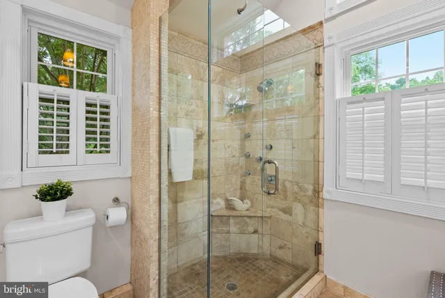 $5,500 | 1 Orchard Way South, Potomac, MD 20854