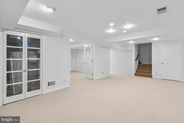 $5,500 | 1 Orchard Way South, Potomac, MD 20854