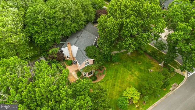 $5,500 | 1 Orchard Way South, Potomac, MD 20854