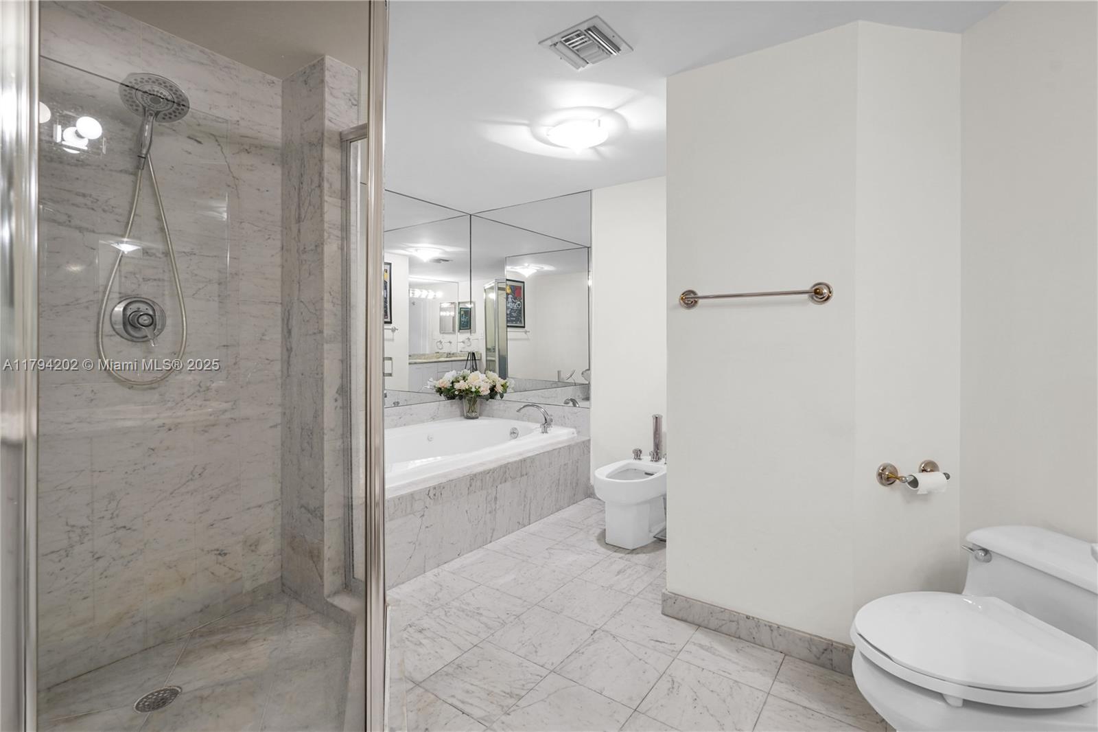 9455 Collins Avenue, Unit 603 Surfside, FL 33154 - Photo 13 of 23