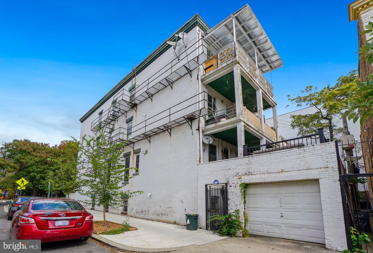 1458 Fairmont Street Northwest, Unit 2 Washington, DC 20009 - Photo 23 of 23