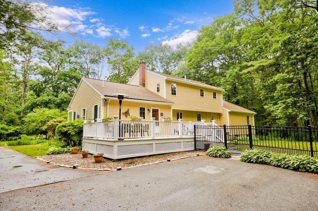 48 Nutter Road North Reading, MA 01864 - Photo 4 of 42 Gallery Image 4