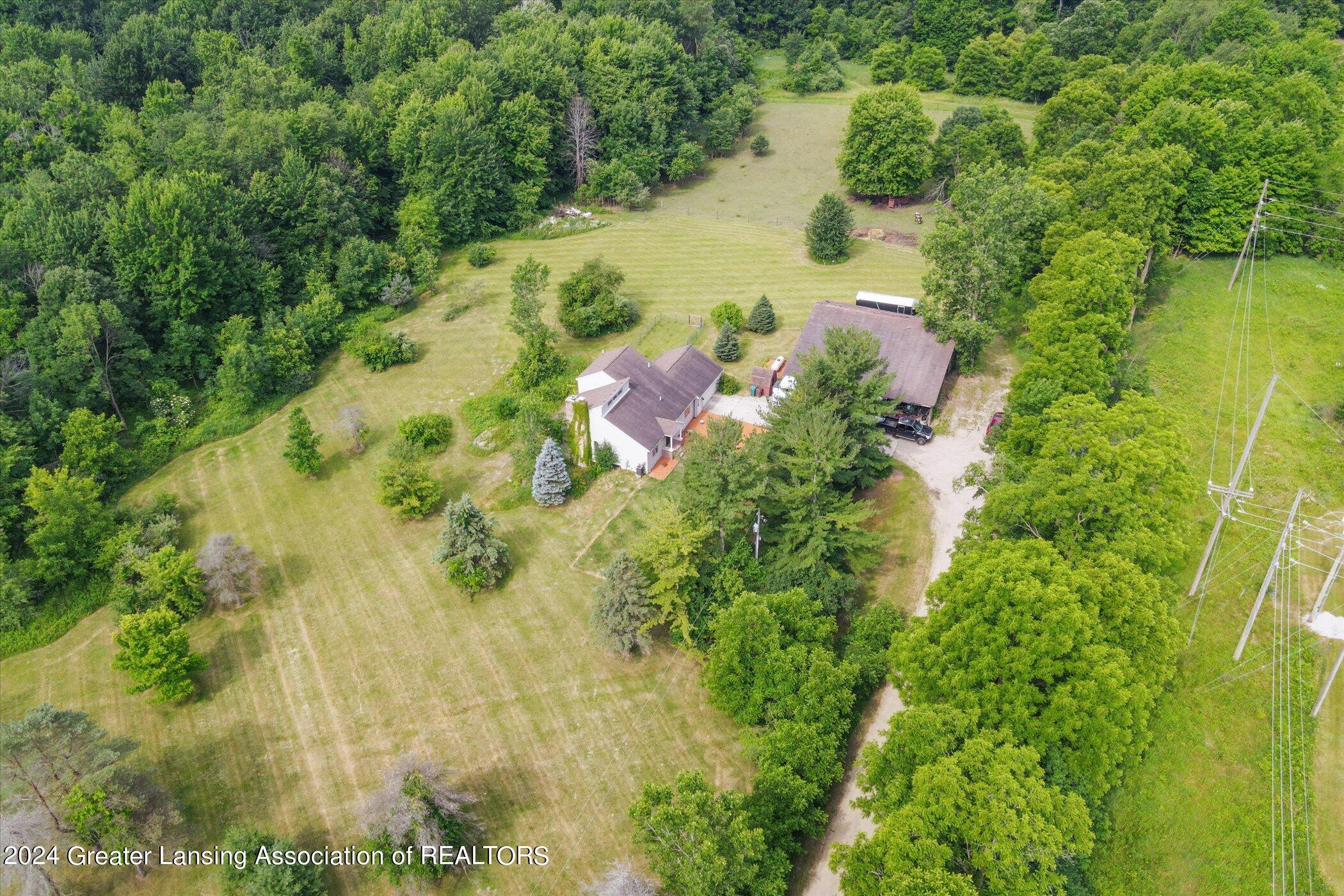 14656 South Lowell Road Lansing, MI 48906 - Photo 23 of 25 48-14656-S-Lowell-Rd-Lansing-MI-48906-Wi