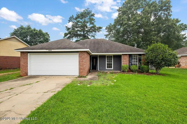 $170,000 | 415 Riverbend Drive, Byram, MS 39272