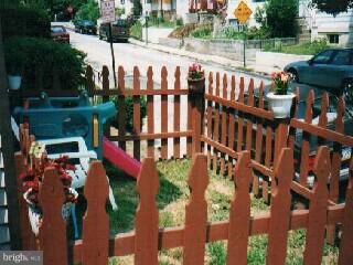 6960 Clinton Road Upper Darby, PA 19082 - Photo 3 of 4