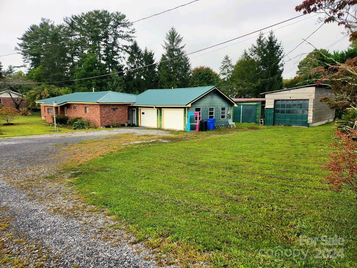69 Deerlake Road Brevard, NC 28712 - Photo 1 of 3 Gallery Image 1