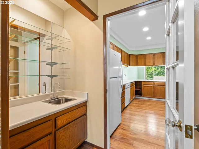 $265,000 | 3264 Southeast 153rd Avenue, Portland, OR 97236