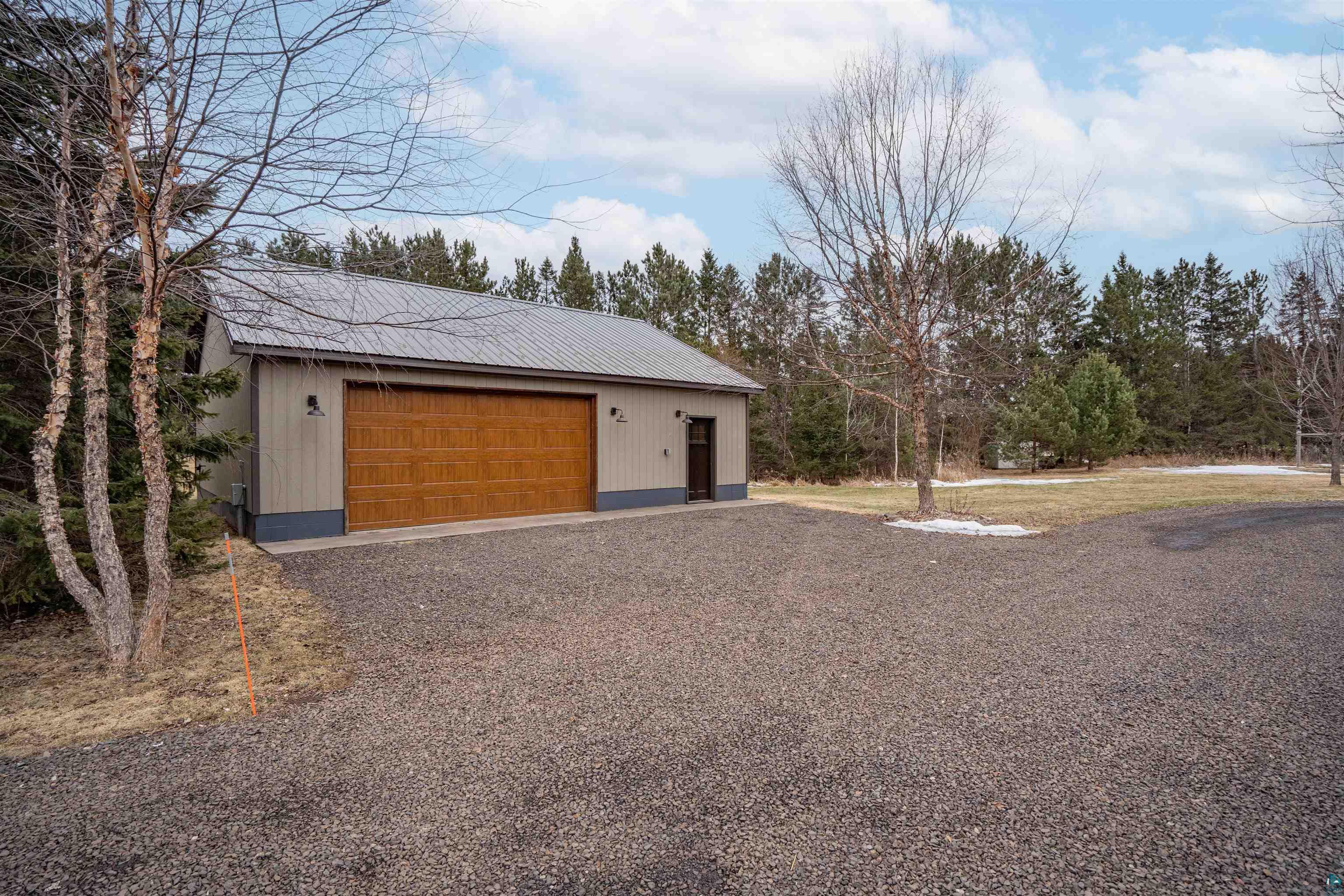 235 Jay Cooke Road Esko, MN 55733 - Photo 4 of 49 Gallery Image 4