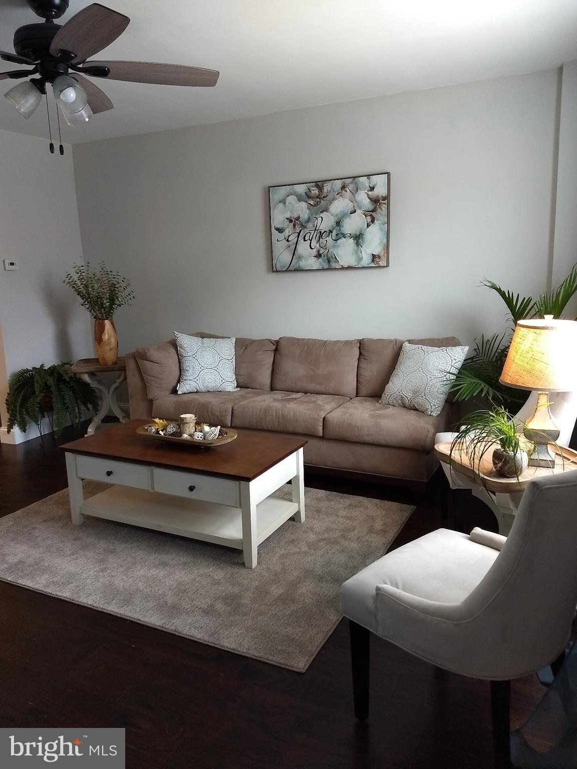235 Riverthorn Road Baltimore, MD 21220 - Photo 2 of 20 Living Room
