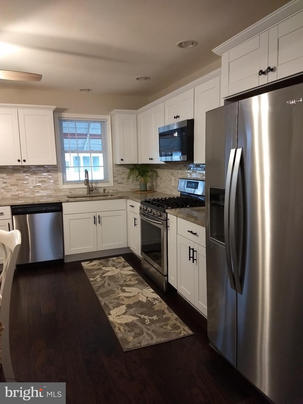 235 Riverthorn Road Baltimore, MD 21220 - Photo 7 of 20 Kitchen