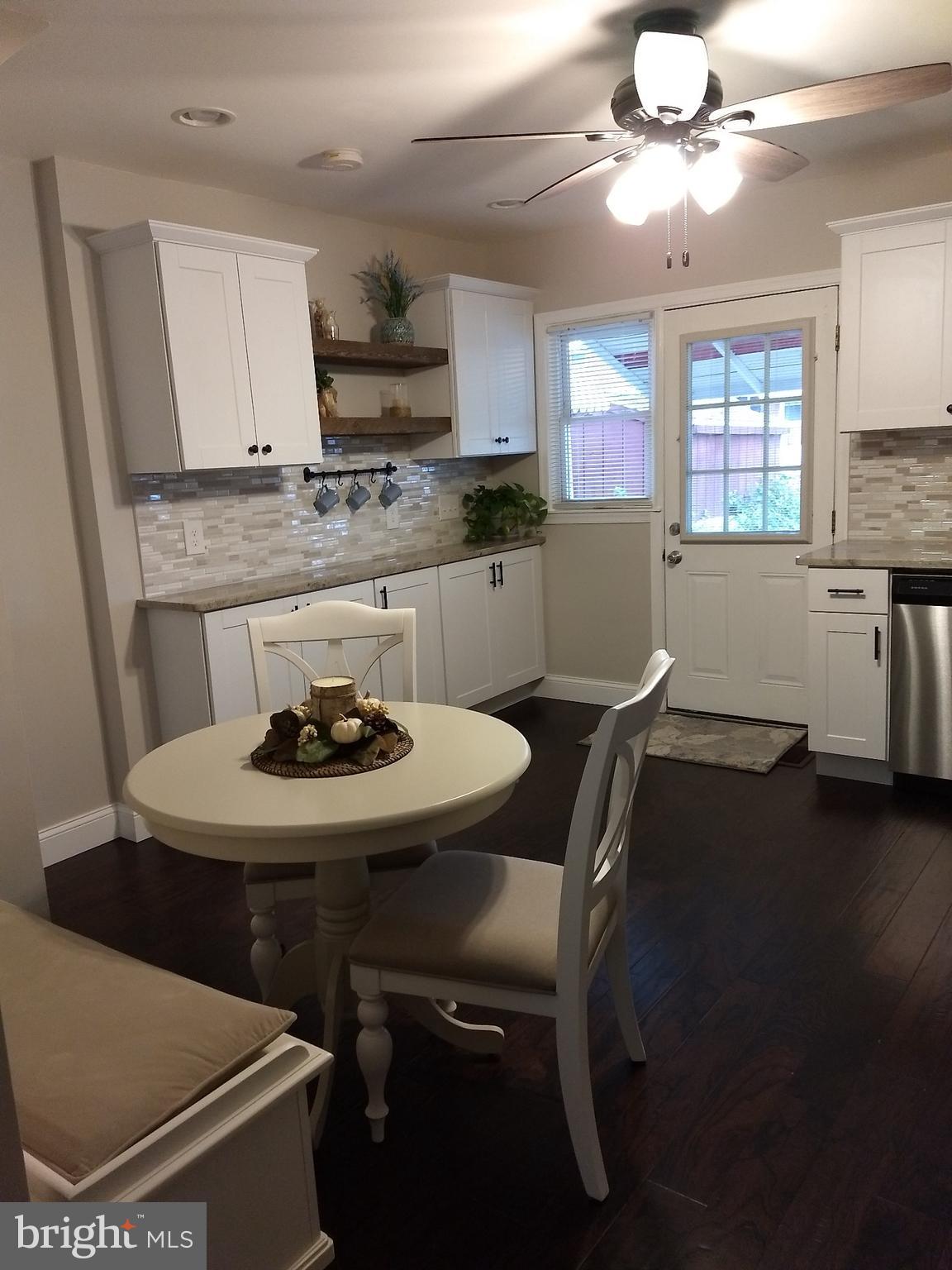 235 Riverthorn Road Baltimore, MD 21220 - Photo 8 of 20 Kitchen