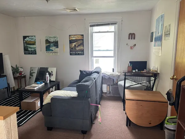 $1,449 | 41 Whipple Street, Unit 3, Worcester, MA 01607