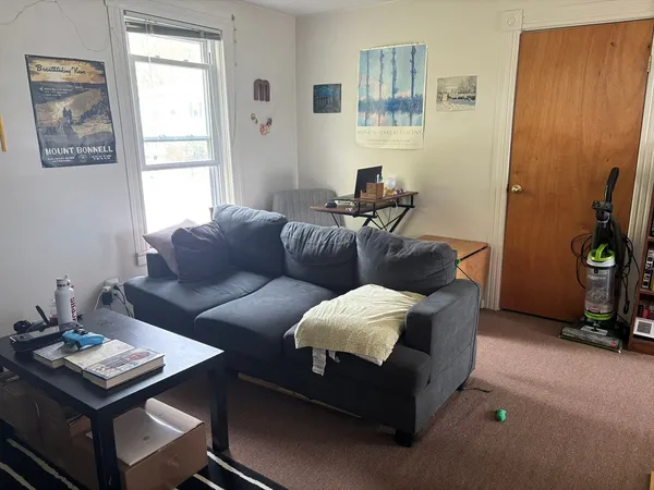 $1,449 | 41 Whipple Street, Unit 3, Worcester, MA 01607