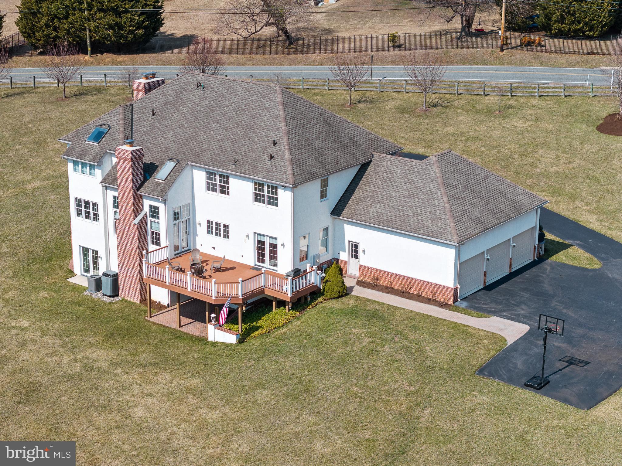 1889 Covered Bridge Road Malvern, PA 19355 - Photo 6 of 65 Gallery Image 6