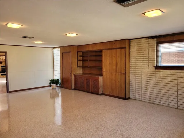 $379,000 | 1010 Virgil Street, Gretna, LA 70053