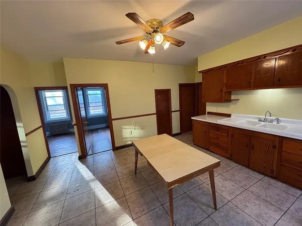 $2,000 | 43 Westerly Avenue, Unit 1, Providence, RI 02909