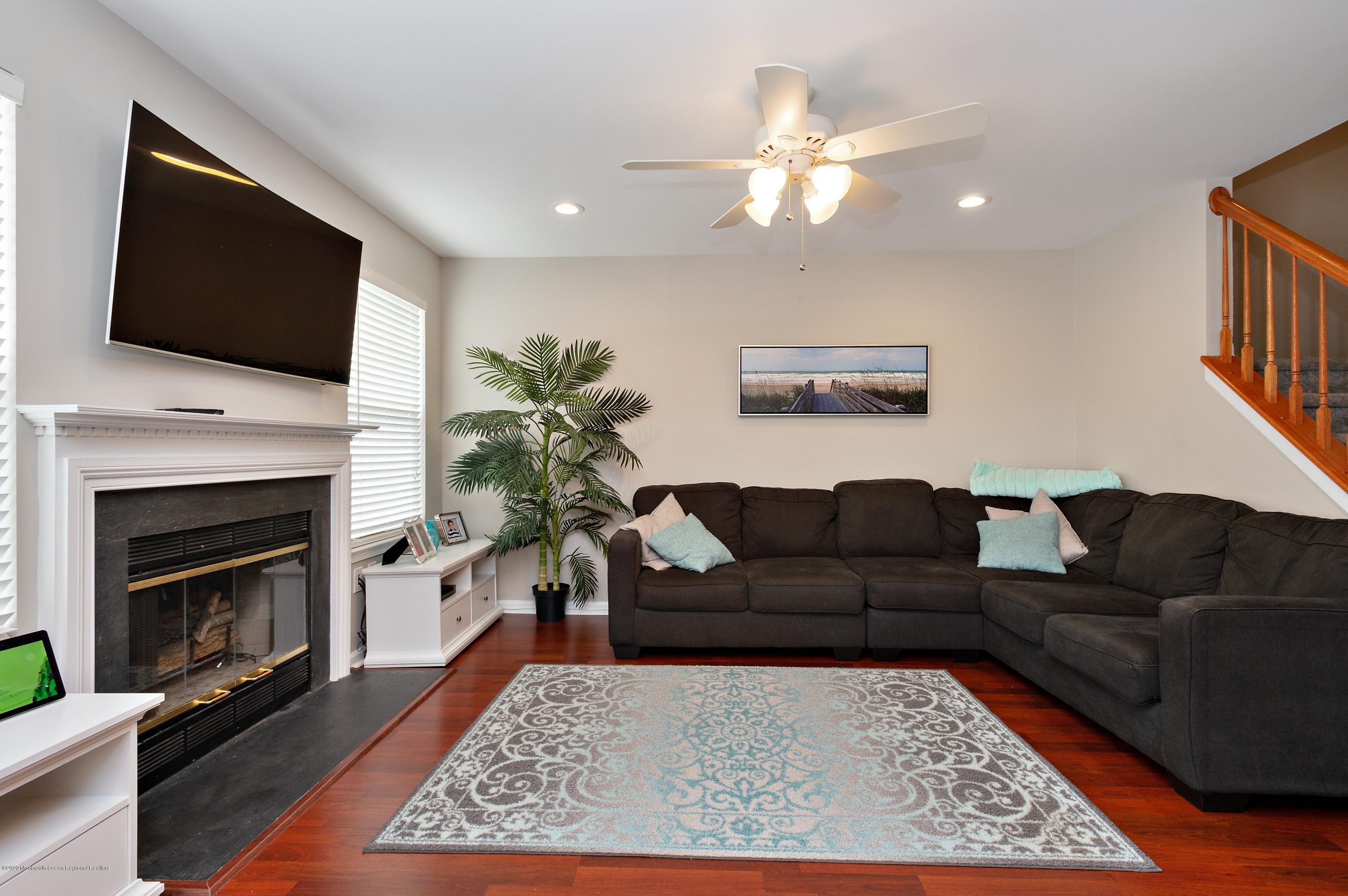 2 Waterville Road Manalapan, NJ 07726 - Photo 11 of 20 FAMILY ROOM