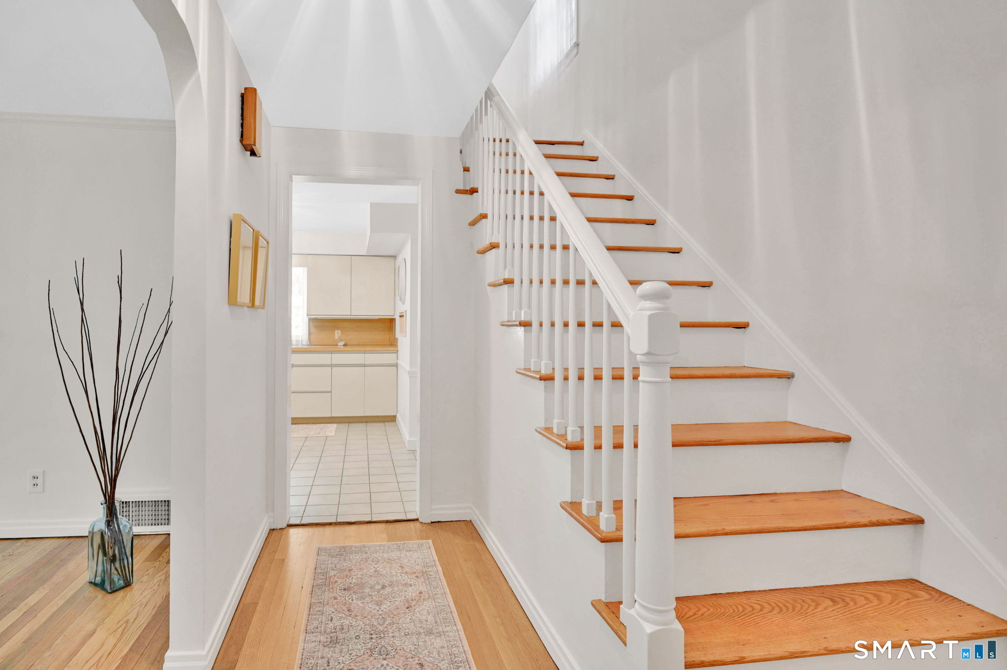 41 Sequin Road West Hartford, CT 06117 - Photo 4 of 40