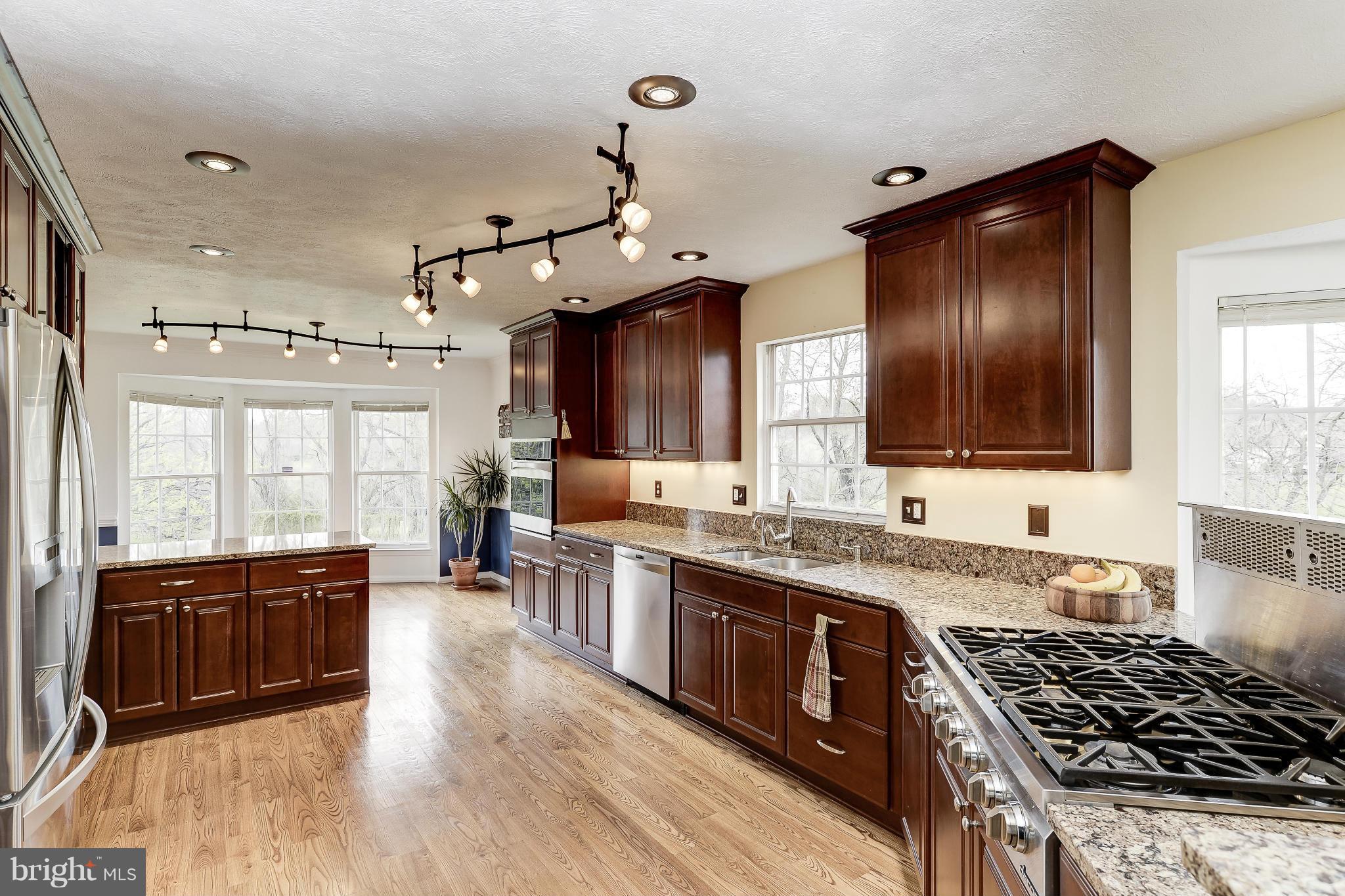 2644 Offutt Road Woodstock, MD 21163 - Photo 10 of 30 Gourmet Kitchen