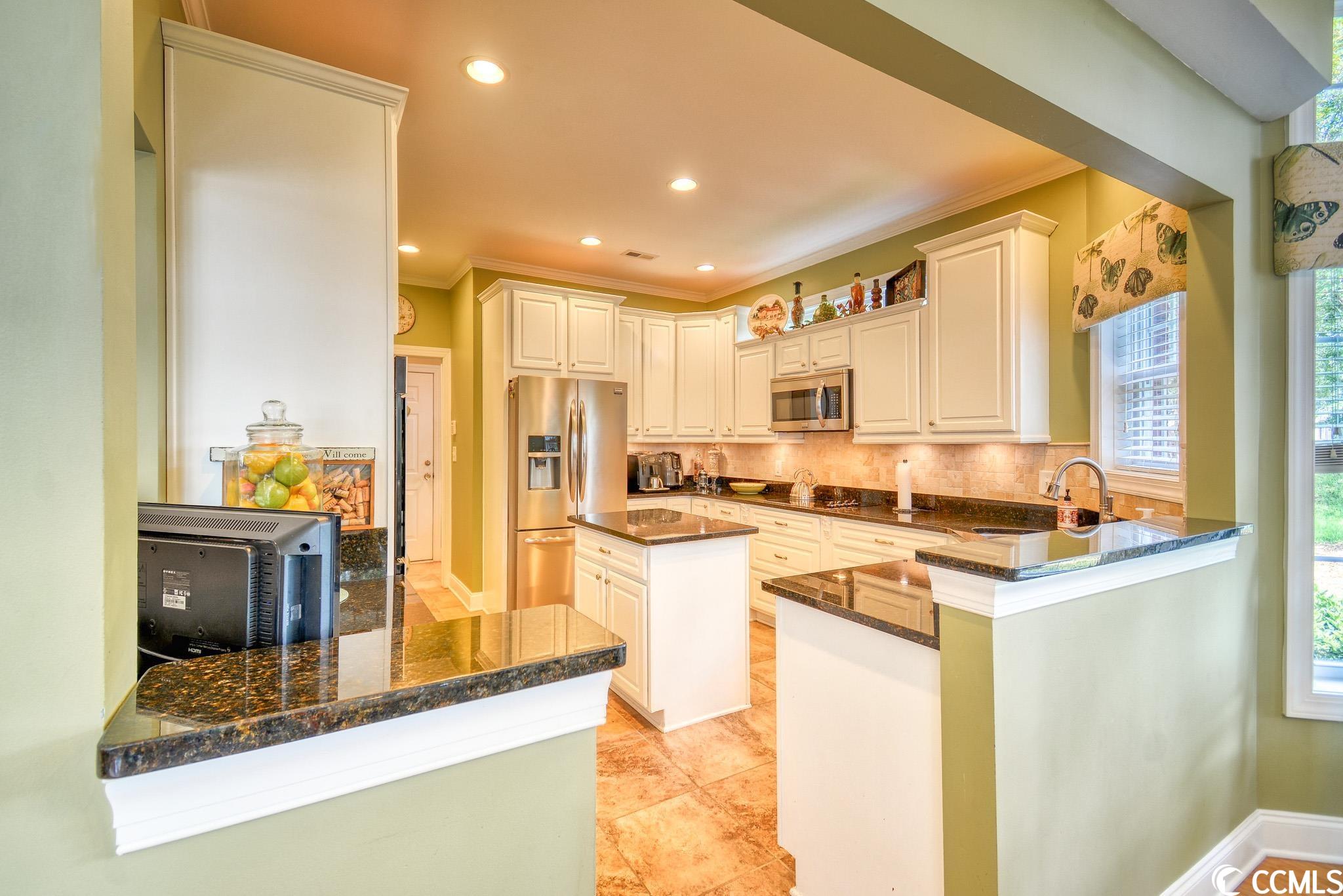 1214 Links Road Surfside Beach, SC 29575 - Photo 10 of 36 Gallery Image 10