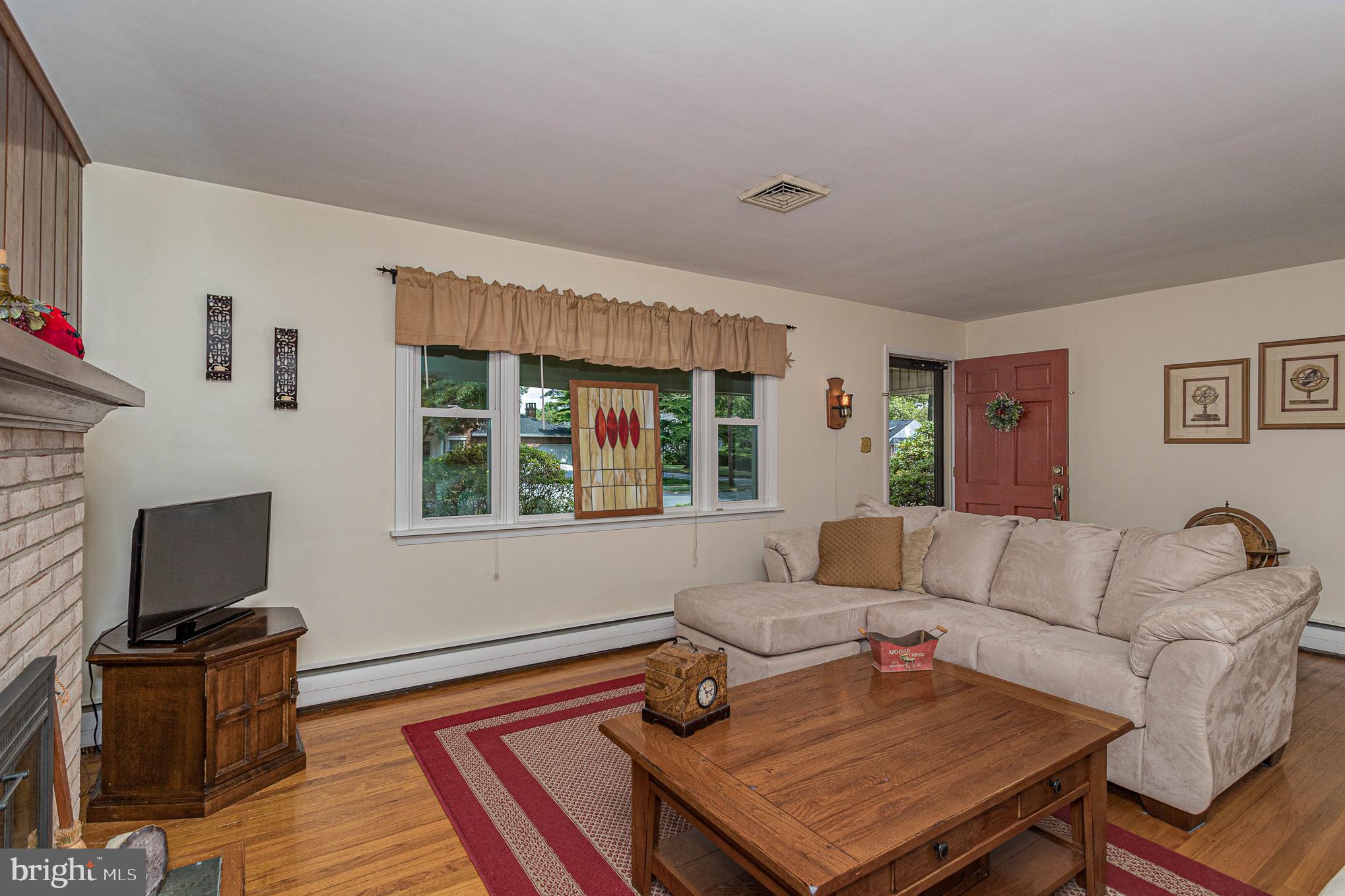 1403 Letchworth Road Camp Hill, PA 17011 - Photo 8 of 39 Gallery Image 8