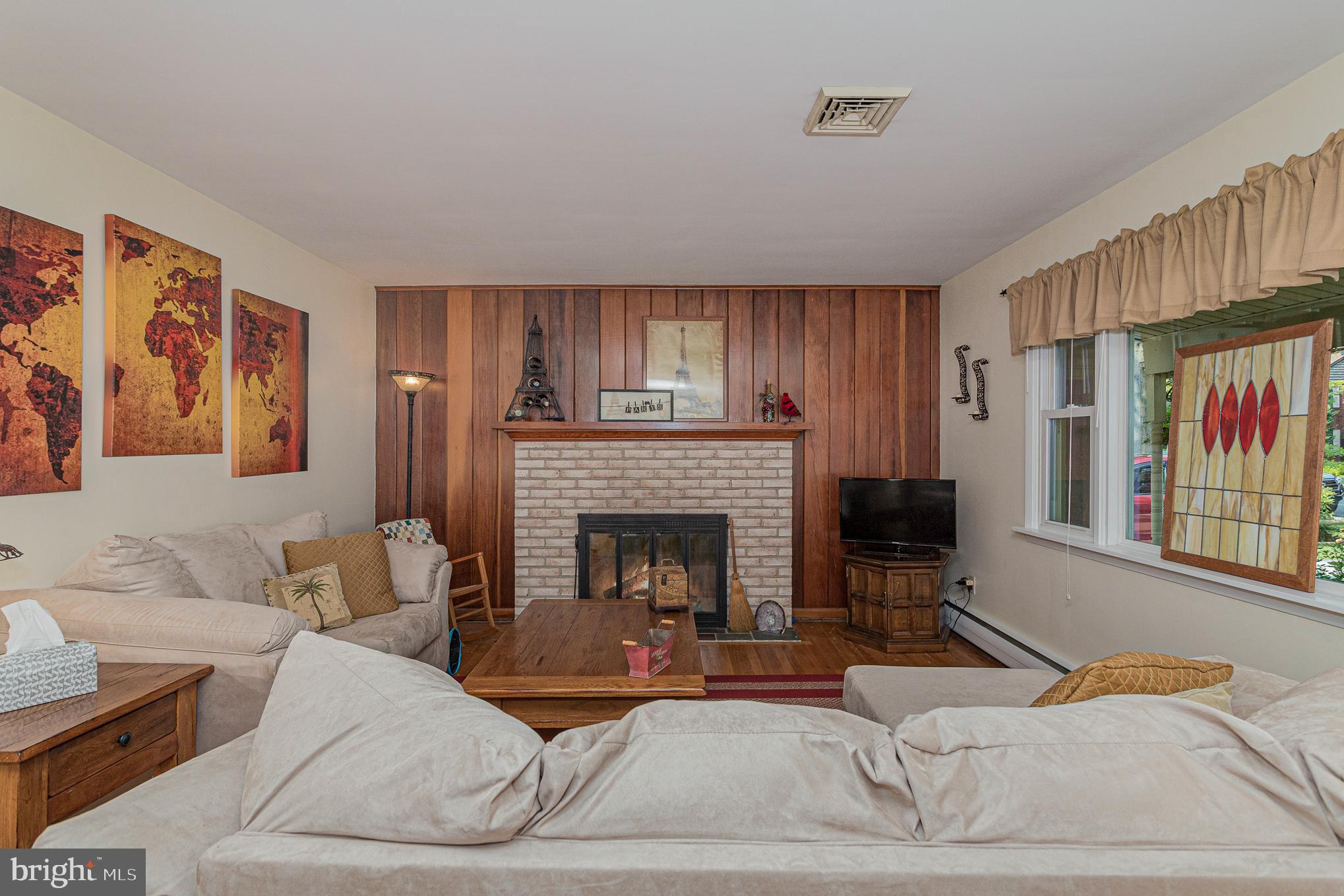 1403 Letchworth Road Camp Hill, PA 17011 - Photo 9 of 39 Gallery Image 9
