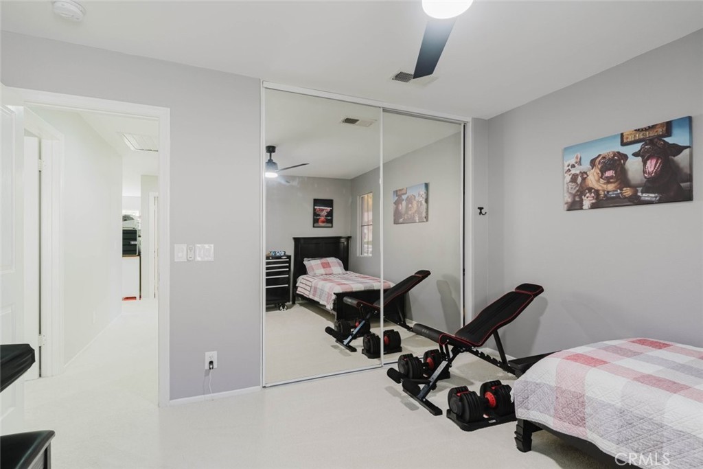32480 The Old Road Castaic, CA 91384 - Photo 36 of 68 a view of a workspace with a window