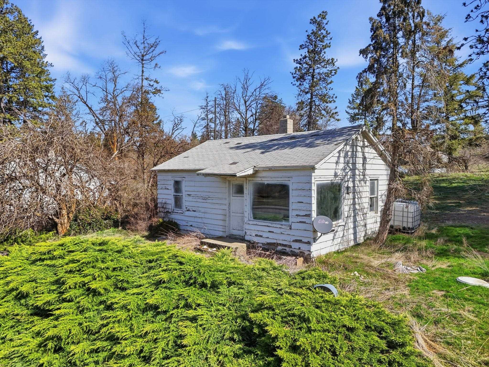 11819 Highway 904 Cheney, WA 99004 - Photo 2 of 14