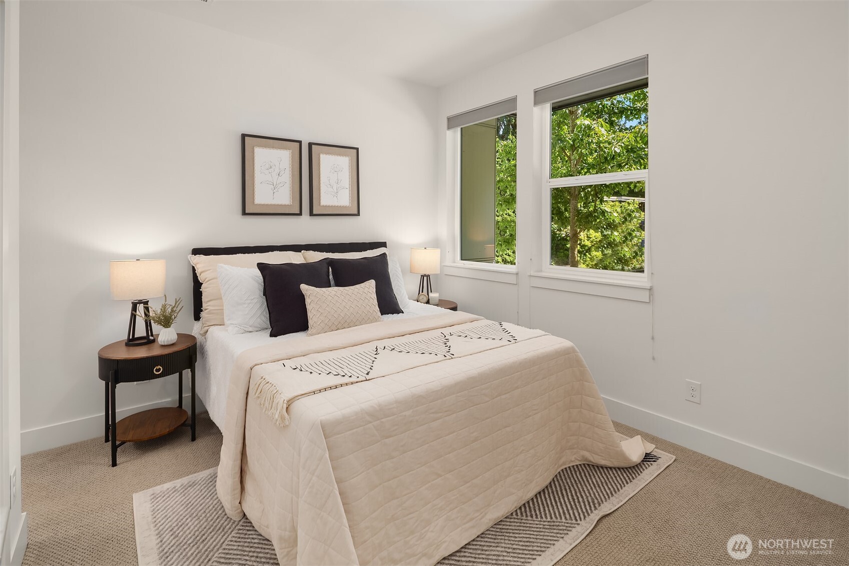 9604 Main Street, Unit C Bothell, WA 98011 - Photo 26 of 32 a bedroom with a bed and a window