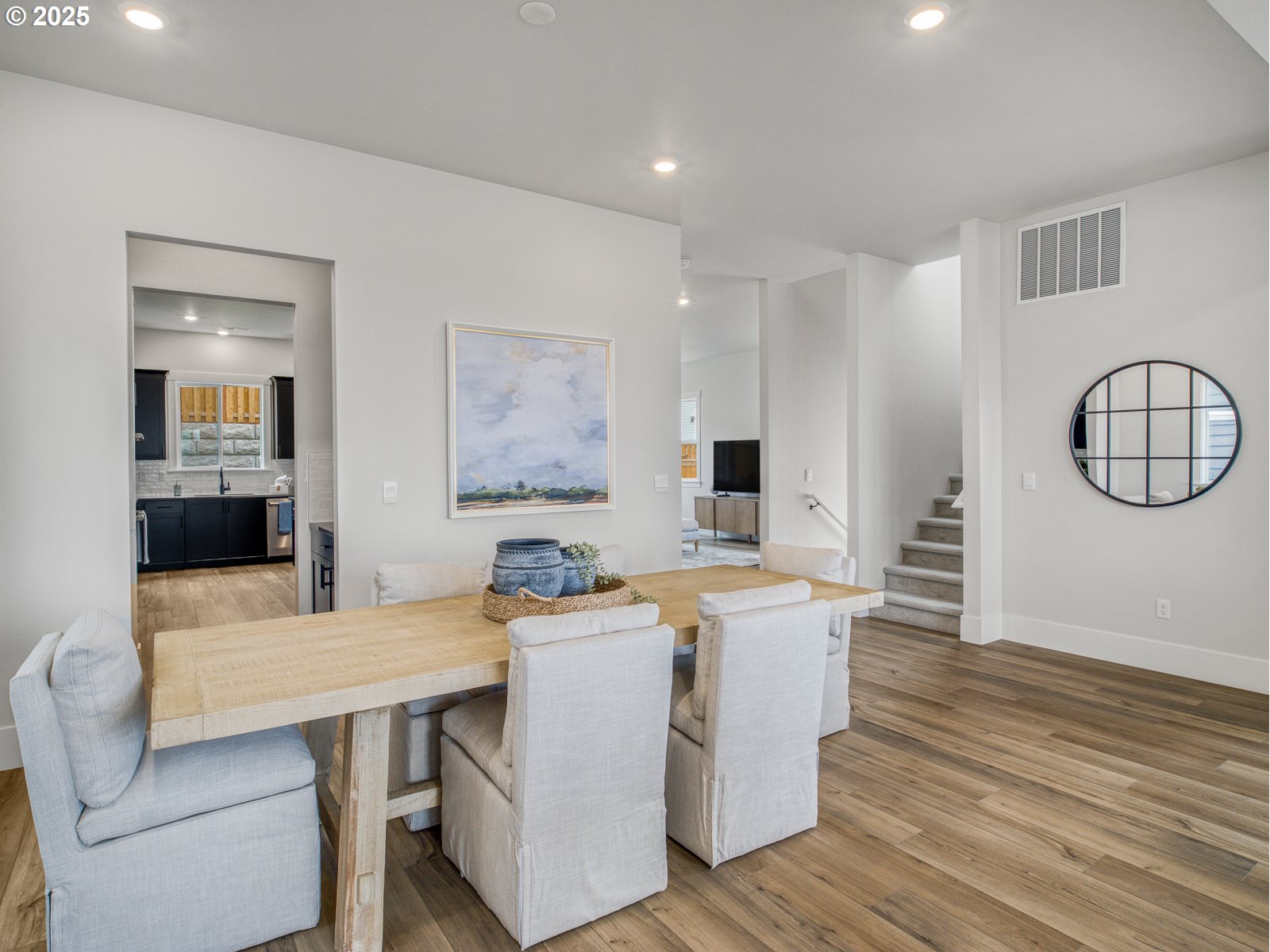 17715 Southwest Alvord Lane Beaverton, OR 97007 - Photo 11 of 36