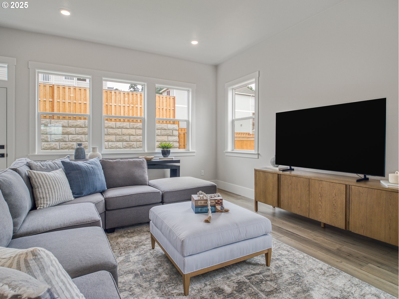 17715 Southwest Alvord Lane Beaverton, OR 97007 - Photo 15 of 36