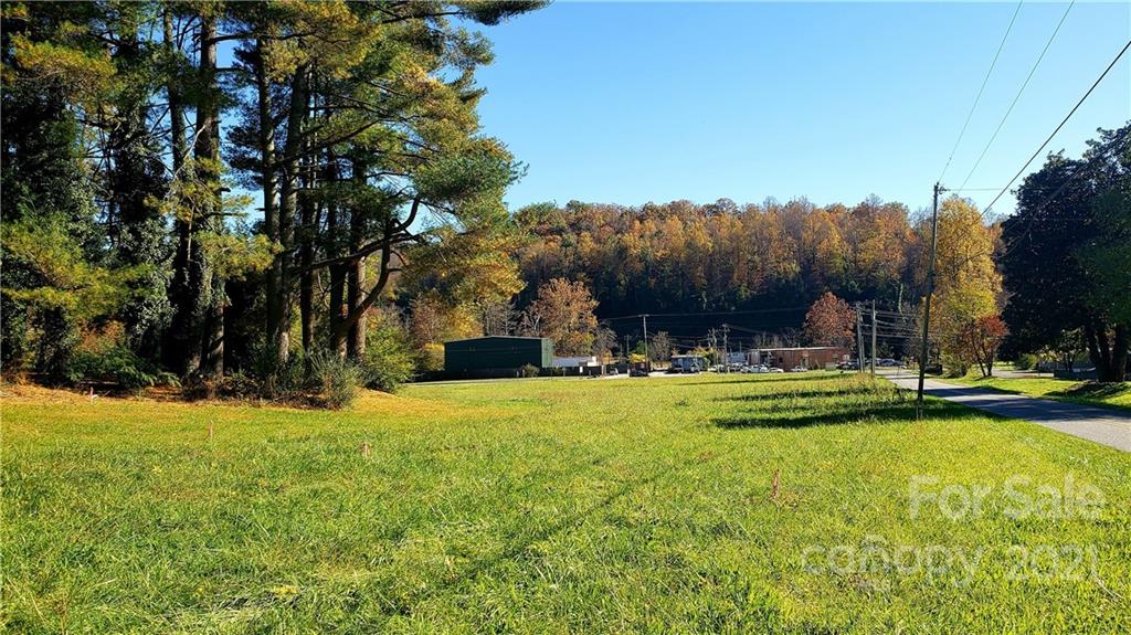 60 Allens Branch Road, Unit 4 Sylva, NC 28779 - Photo 2 of 4 Gallery Image 2