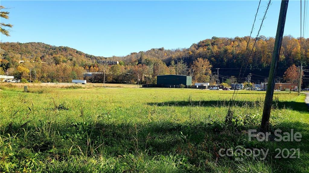 60 Allens Branch Road, Unit 4 Sylva, NC 28779 - Photo 3 of 4 Gallery Image 3