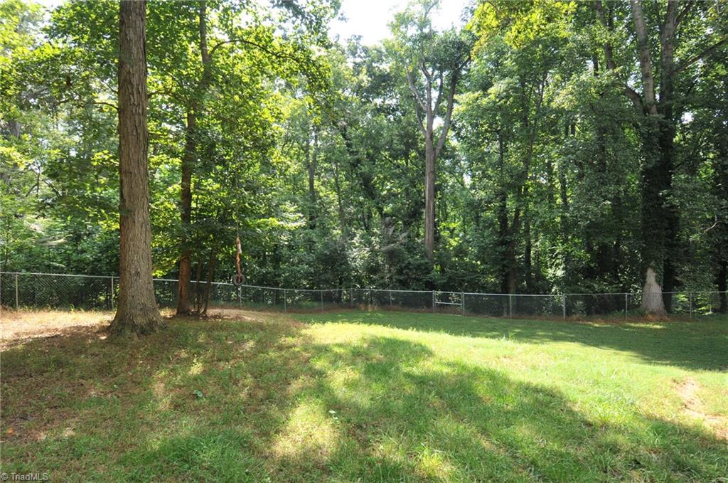 5620 Sweetbriar Road Pfafftown, NC 27040 - Photo 16 of 17 Gallery Image 16