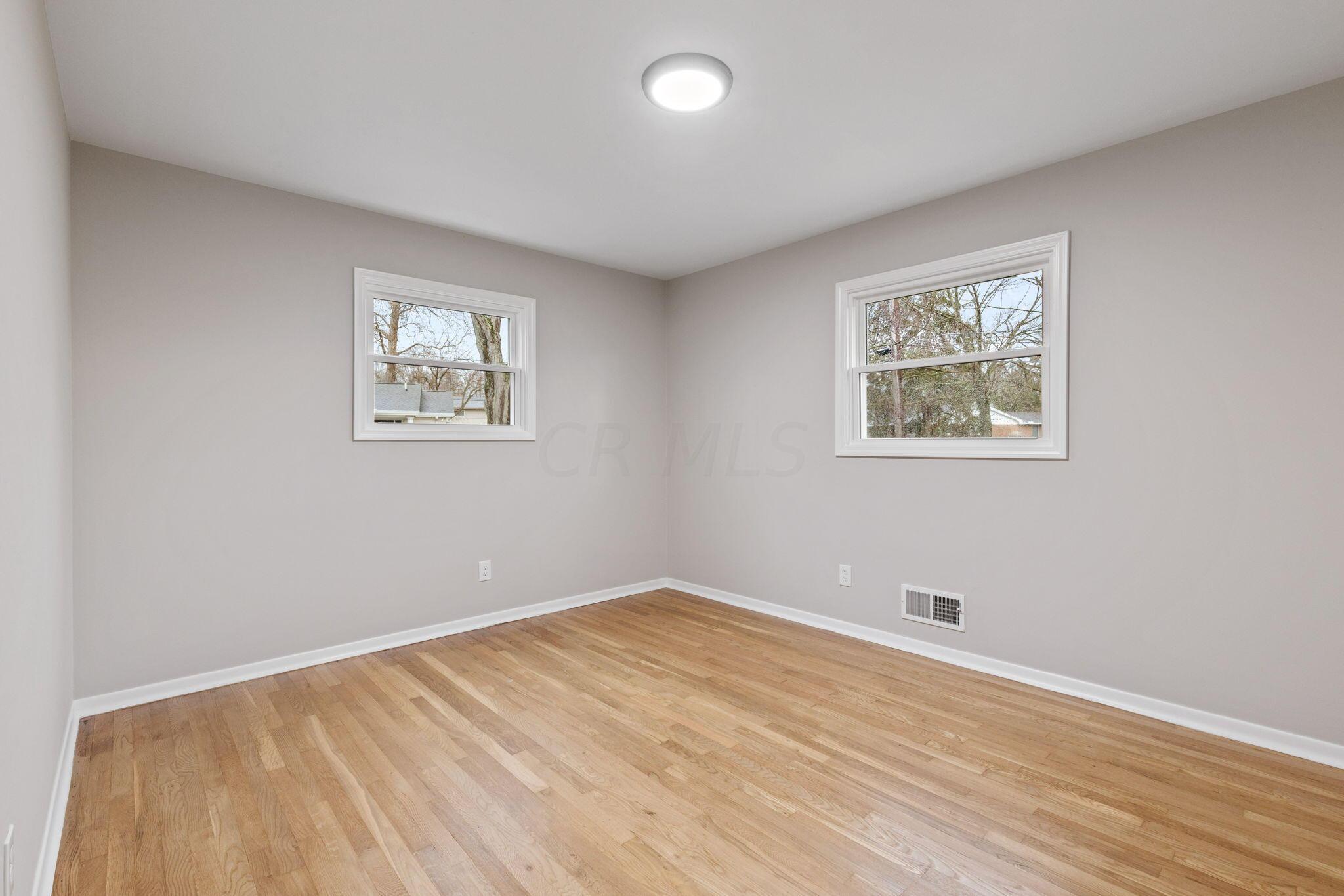 2554 Middlesex Road Columbus, OH 43220 - Photo 31 of 40 39-web-or-mls-2024-3-14 2554 Middlesex R