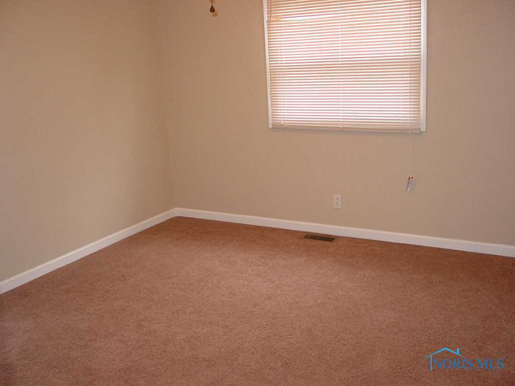 8980 Mandell Road Perrysburg, OH 43551 - Photo 15 of 18 Gallery Image 15