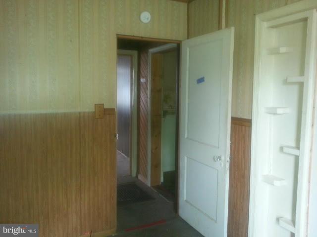 5111 Brookwood Road Baltimore, MD 21225 - Photo 4 of 14 Interior (General)
