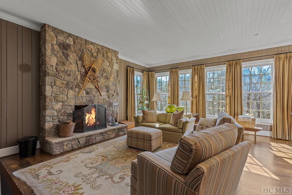 274 Foreman Road Highlands, NC 28741 - Photo 19 of 57 Gallery Image 19