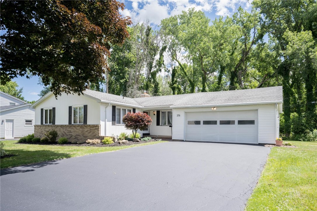 376 Fox Meadow Road Greece, NY 14626 - Photo 2 of 48