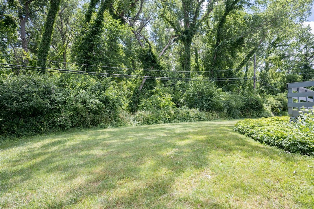 376 Fox Meadow Road Greece, NY 14626 - Photo 8 of 48